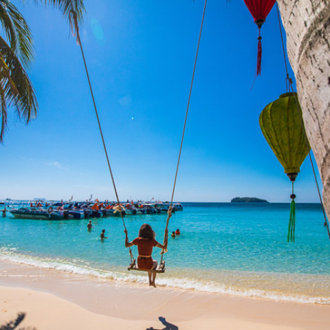 christmas wish giveaway vietnam tourism